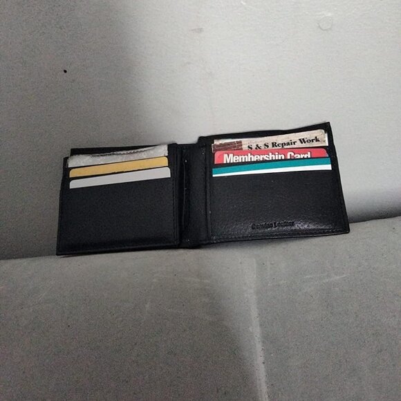 Leather Wallet for Men - RFID Bifold Wallets with 9 Credit Cards 1 ID Window - Picture 5 of 10